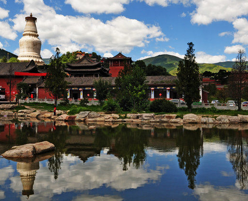 河南旅游团|龙门石窟云台山开封天波杨府双飞